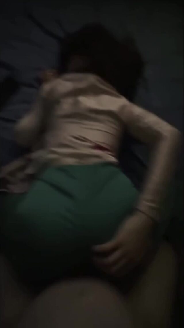 Cô y tá bị bác sĩ nắc lồn ngoại tình trong phòng khám phê tê tái