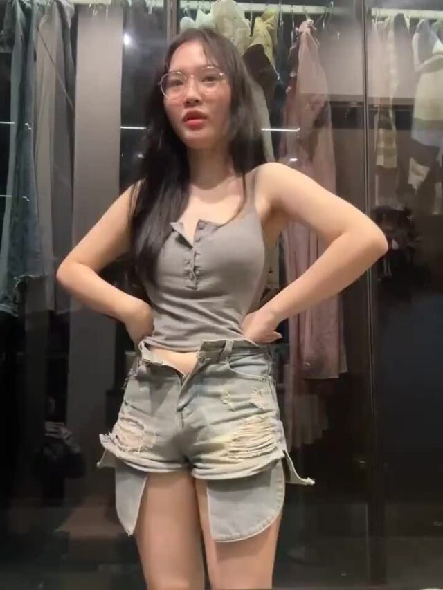 Chồng sắp cưới dụ em vợ liếm lồn ướt nhẹp trước đêm tân hôn phê – xemsexviet